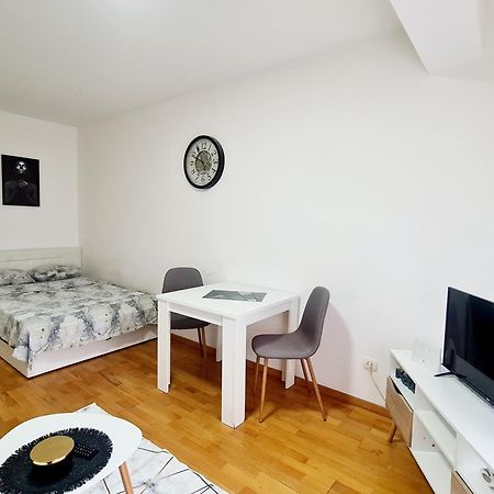 Kralj Studio Jagodina Exterior foto